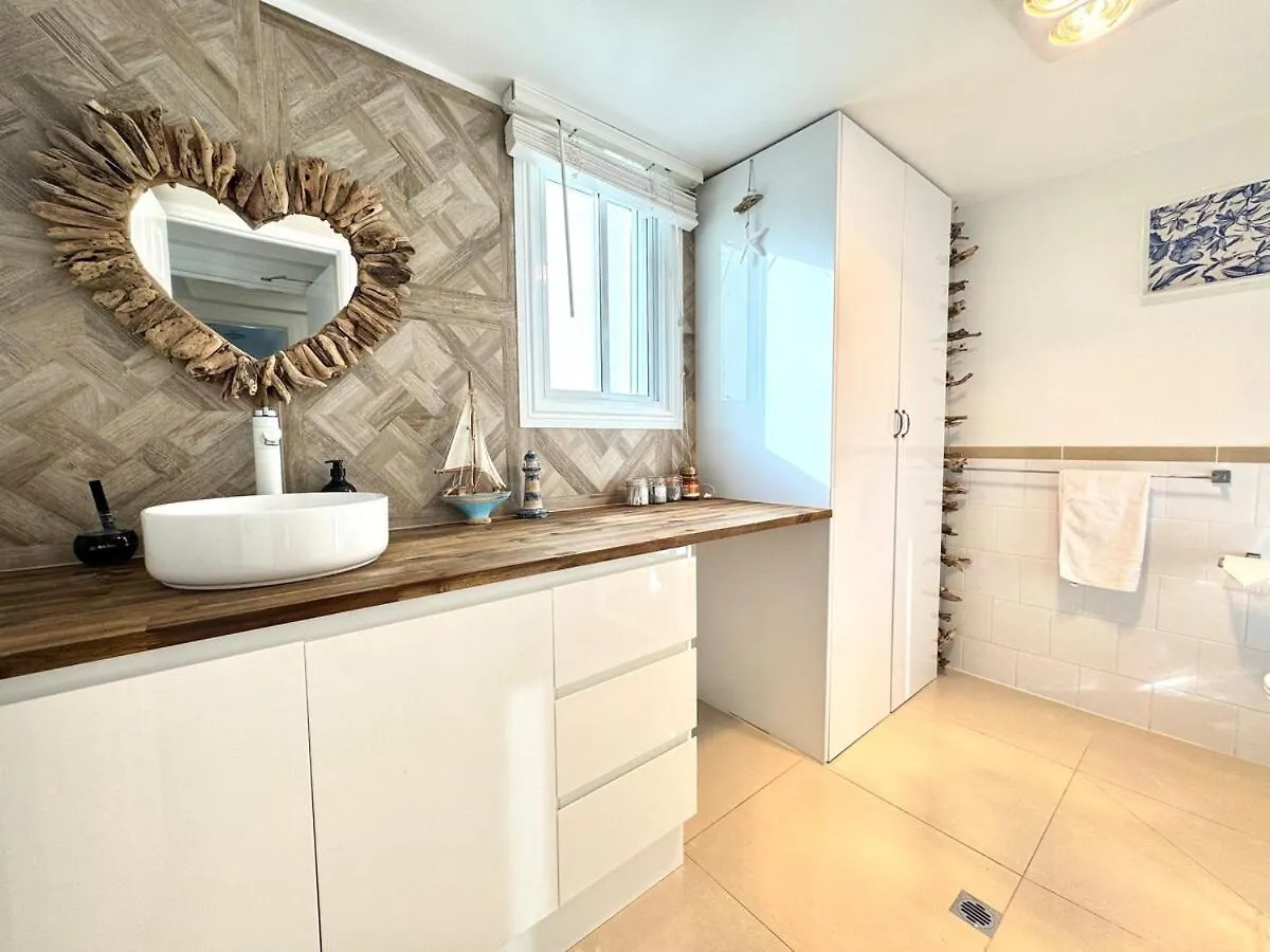 Apartment Morocaan Beachfront Comfort Suite Gold Coast
